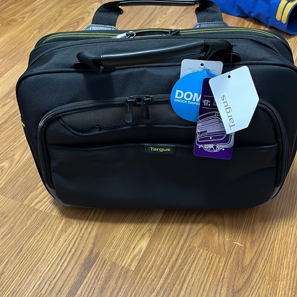 Targus laptop bag - Picture 1 of 3